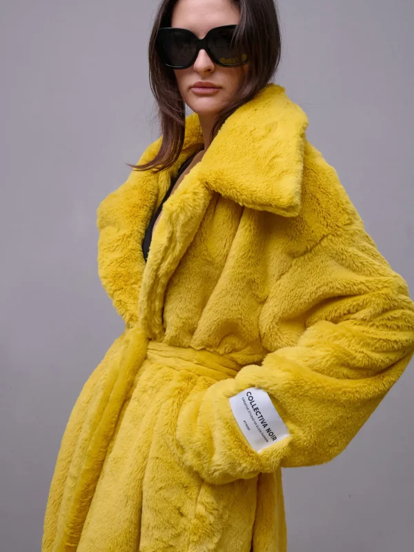 COLLECTIVA NOIR LONDON FUR COAT