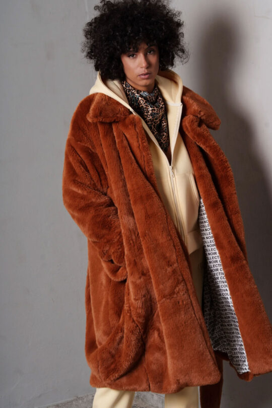 Collectiva Noir LONDON FUR COAT