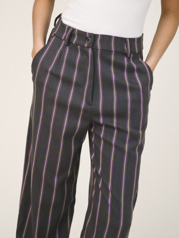 Love+Alicia JOE Straight Leg Pants