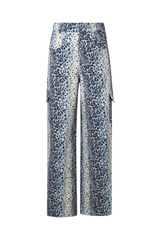 Love + Alicia DAVI Printed Cargo Pants Love + Alicia DAVI Printed Cargo Pants