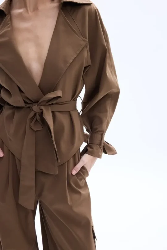 Be A Bee Lindsay Brown Jacket