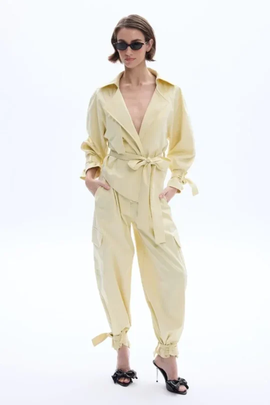 Be A Bee Lindsay Yellow Jacket