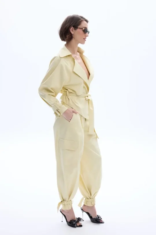 Be A Bee Lindsay Yellow Cargo Pants Be A Bee Lindsay Yellow Cargo Pants