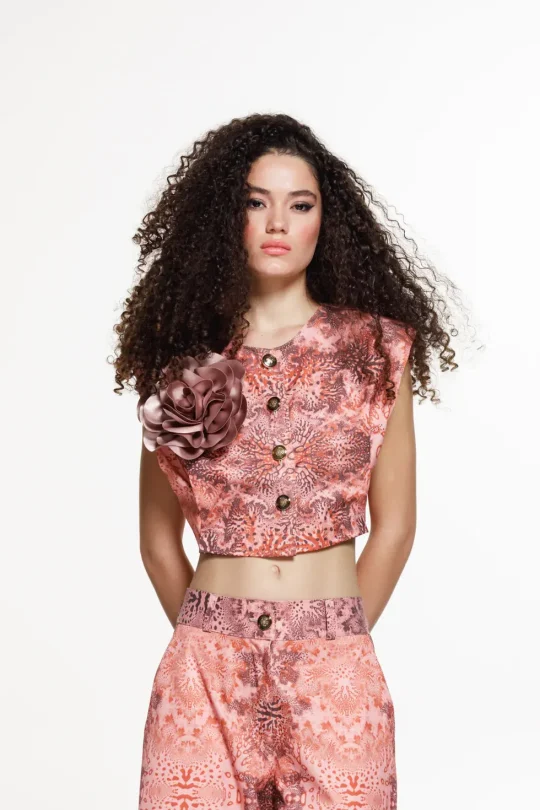 The Jerkins Raisa Vest Printed Coral
